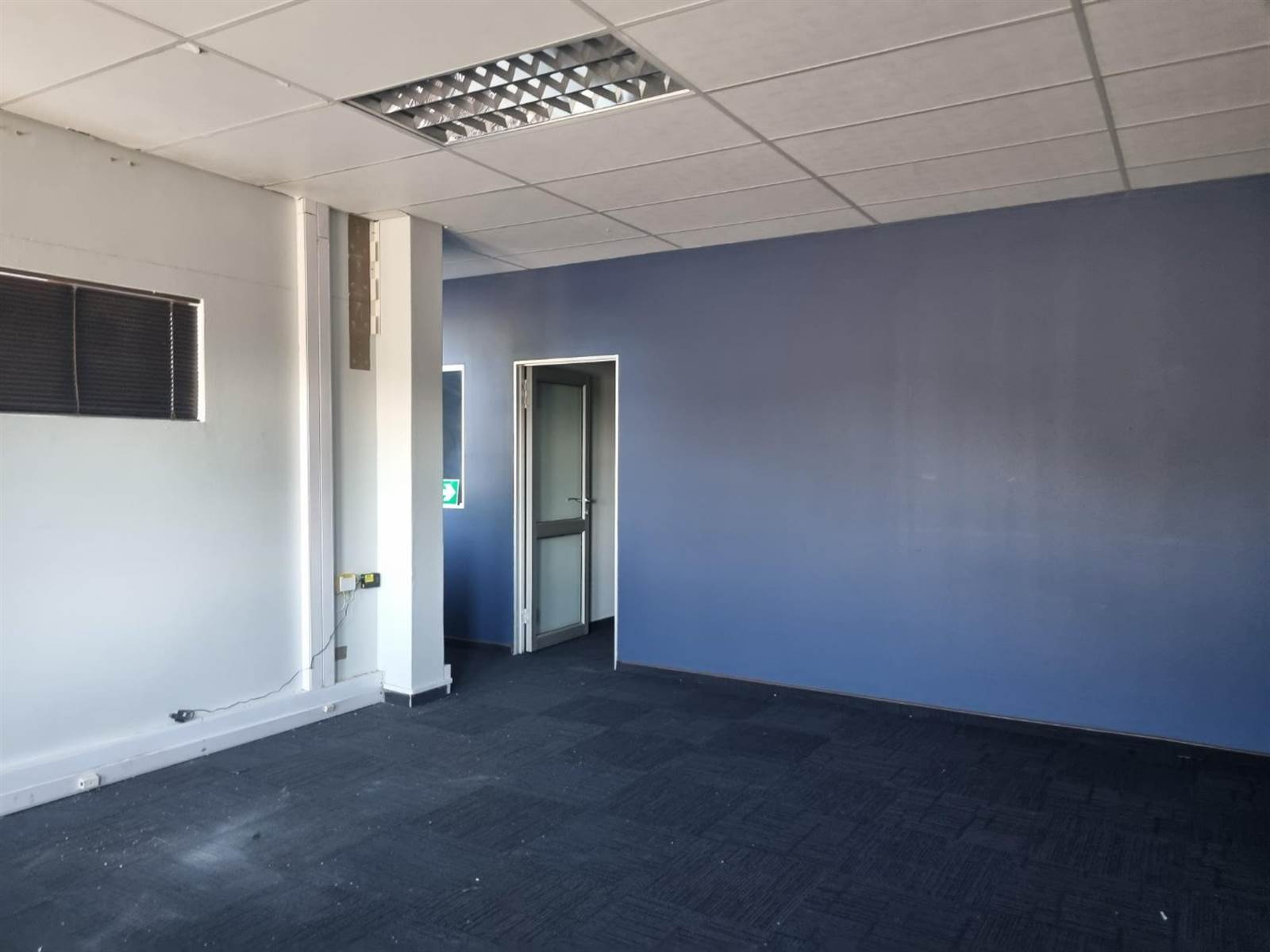 98  m² Commercial space in Spitskop photo number 10