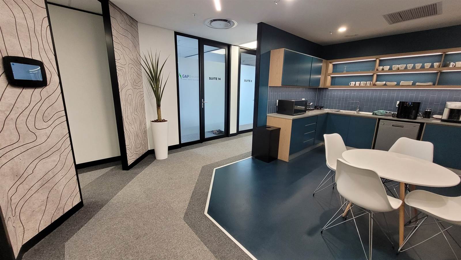 37  m² Office Space in Menlyn photo number 12
