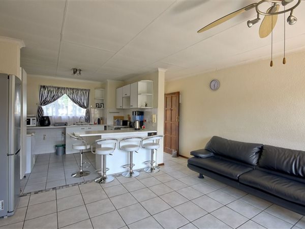 3 Bedroom Apartment 3 Bedroom Apartment