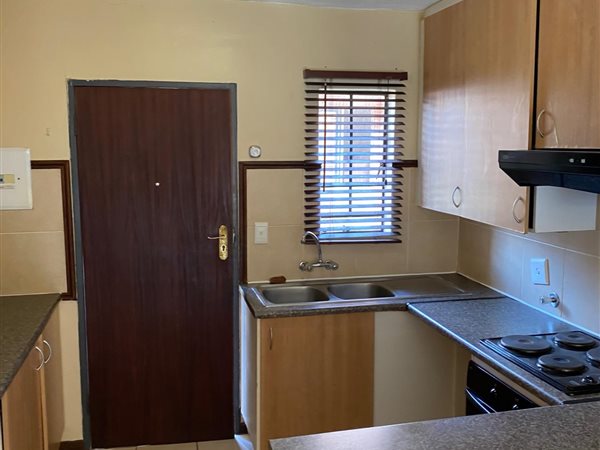 2 Bed Flat