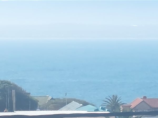 492  m² Commercial space in Mossel Bay Central
