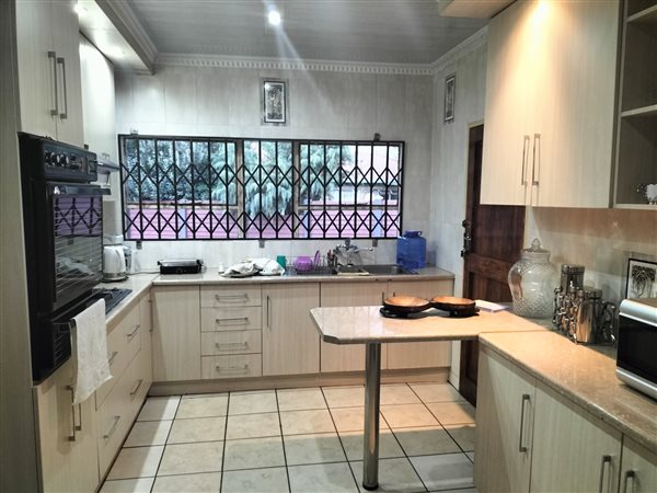 3 Bed House in Arcon Park