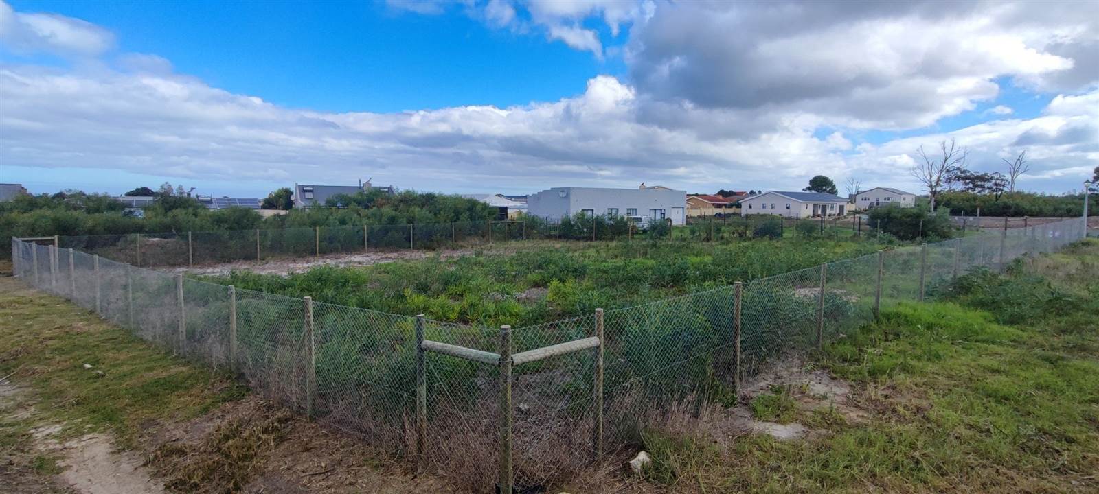 1044 m² Land available in Franskraal photo number 1