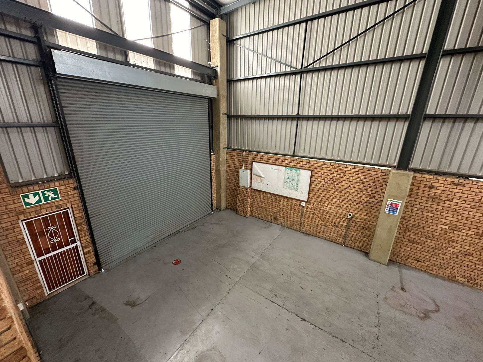 471  m² Industrial space in Lanseria and surrounds photo number 9
