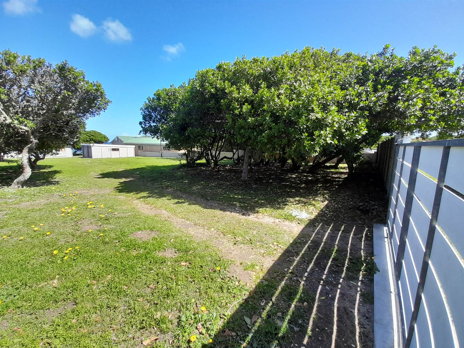 985 m² Land available in Kleinbaai photo number 2