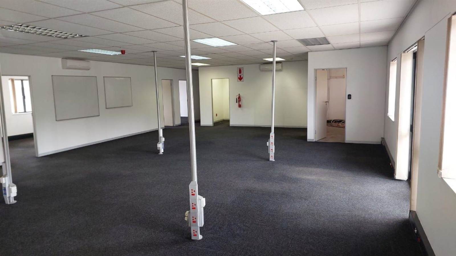 279  m² Commercial space in Bryanston photo number 8