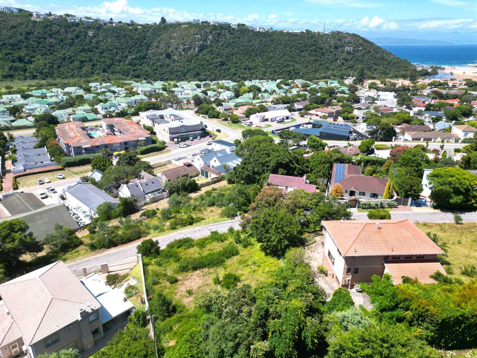 933 m² Land available in Upper Robberg photo number 1