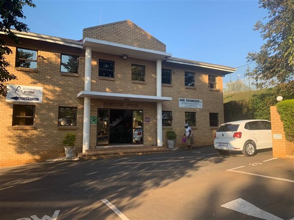 156  m² Commercial space in Clarendon