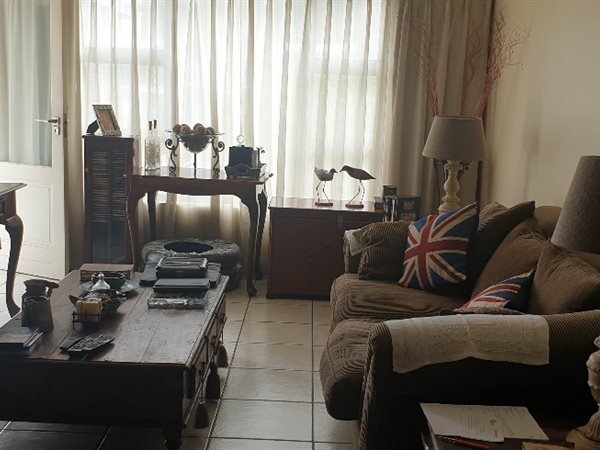 2 Bed House in Greenstone Hill