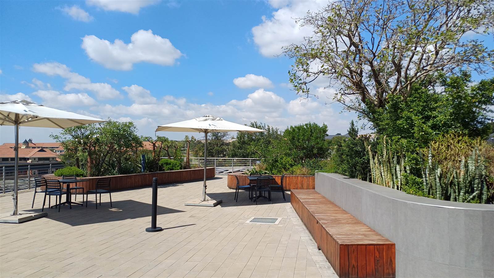 368.9  m² Commercial space in Bryanston photo number 16