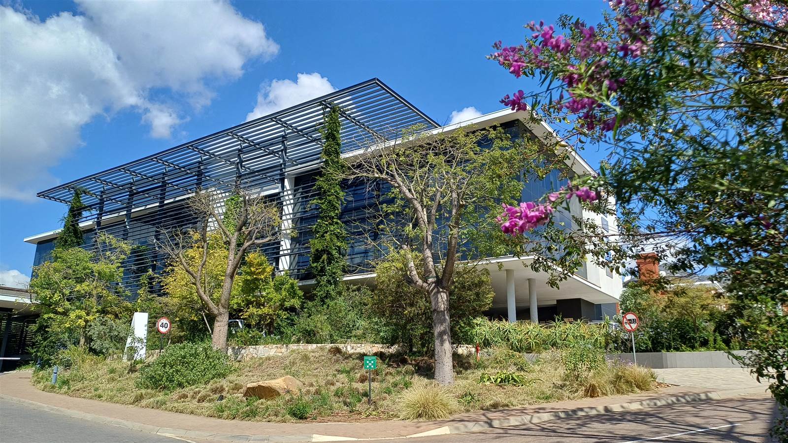 368.9  m² Commercial space in Bryanston photo number 18