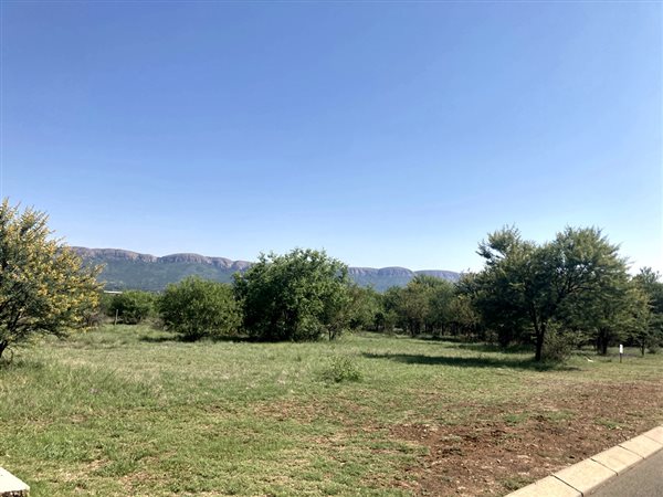 1 134 m² Land