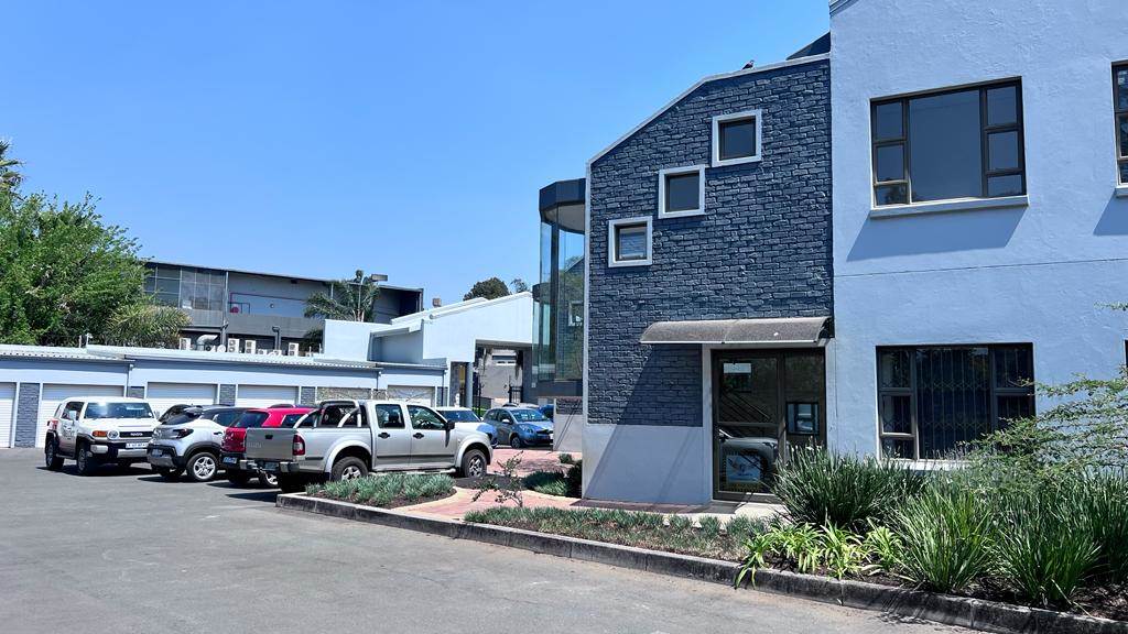 268  m² Commercial space in Randpark Ridge photo number 2