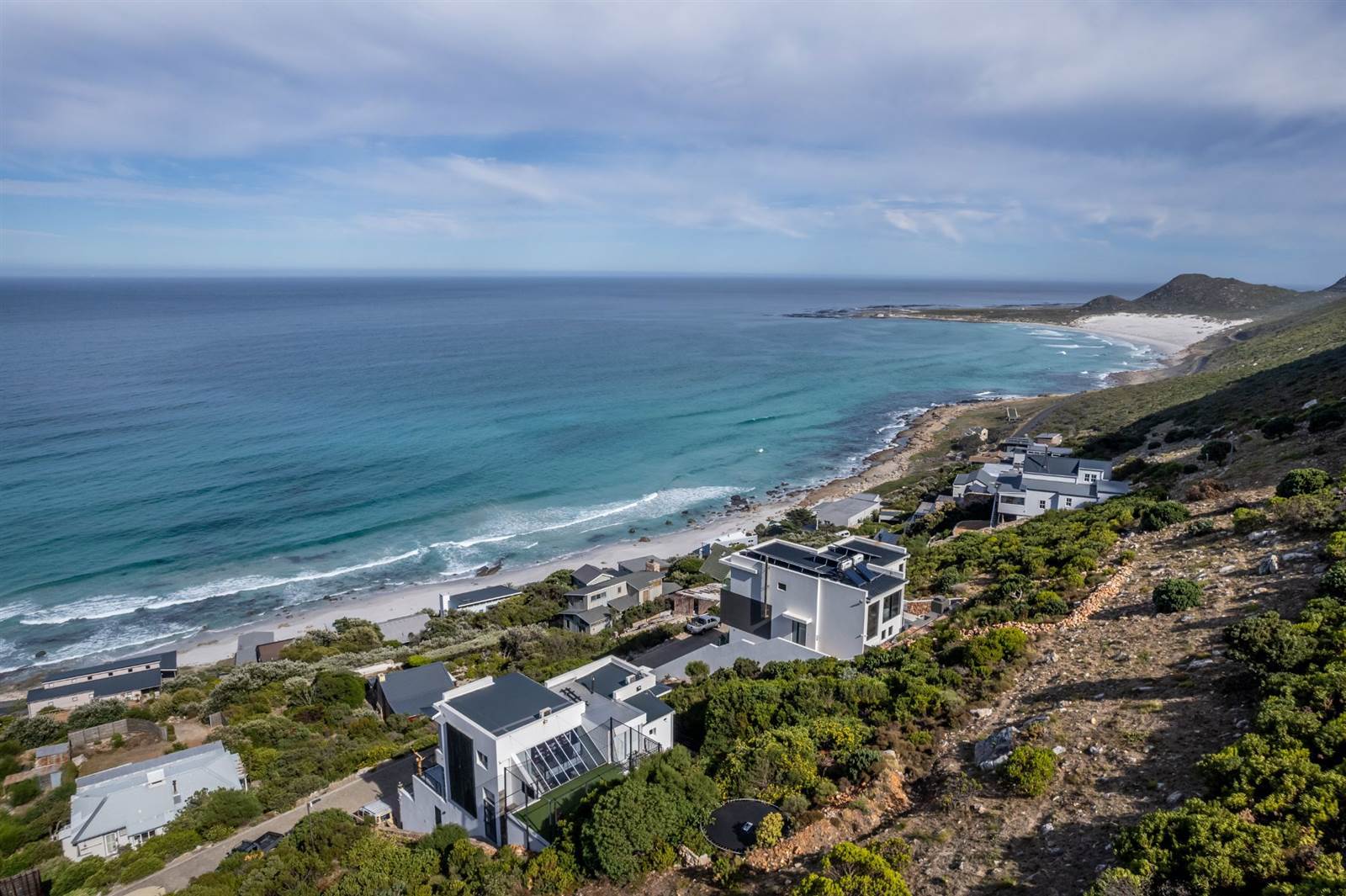 594 m² Land available in Misty Cliffs photo number 8