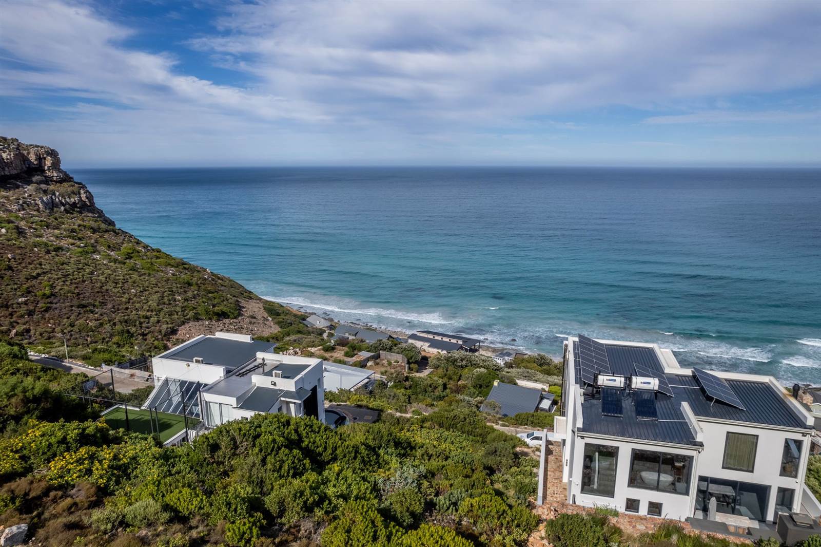 594 m² Land available in Misty Cliffs photo number 11