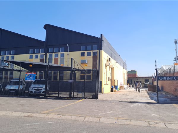 520  m² Industrial space in Silverton