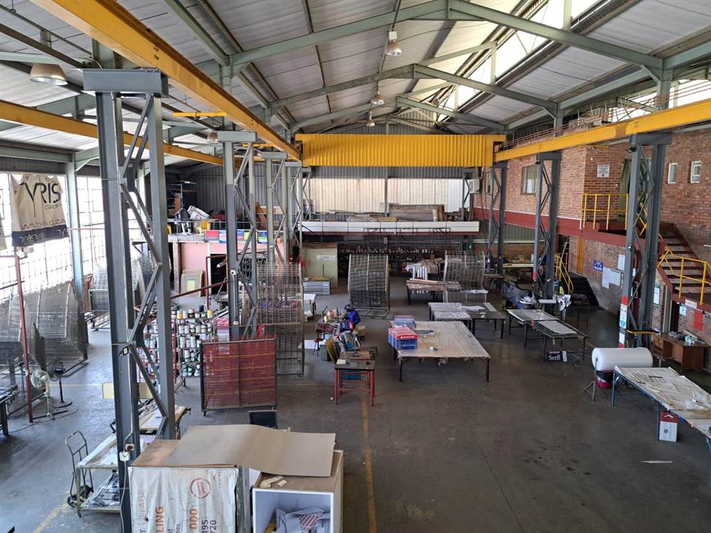1300  m² Industrial space in Robertsham photo number 4