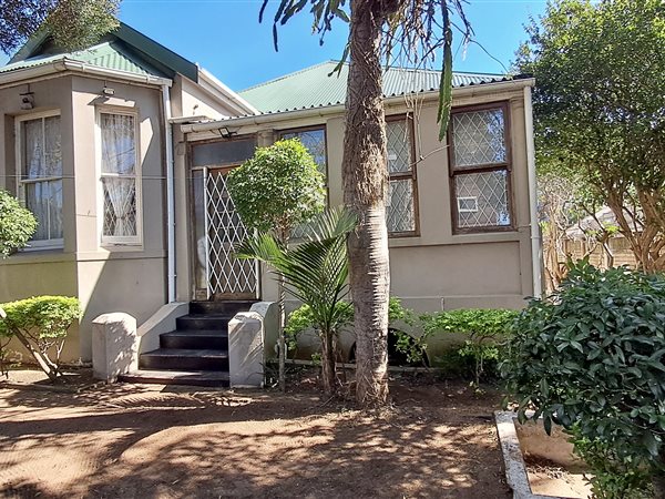 3 Bedroom House 3 Bedroom House