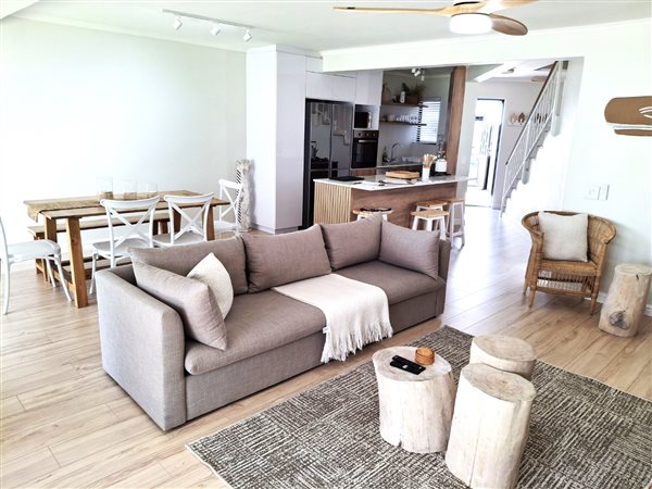 3 Bedroom Townhouse 3 Bedroom Townhouse