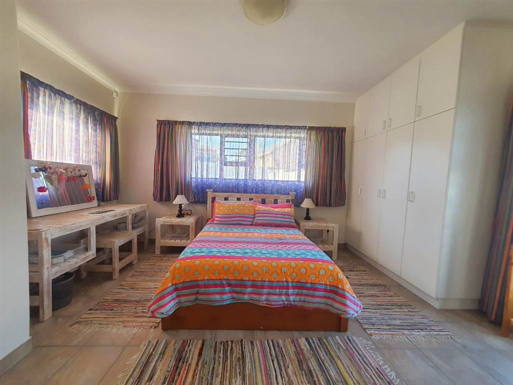 3 Bed House in Jeffreys Bay photo number 25