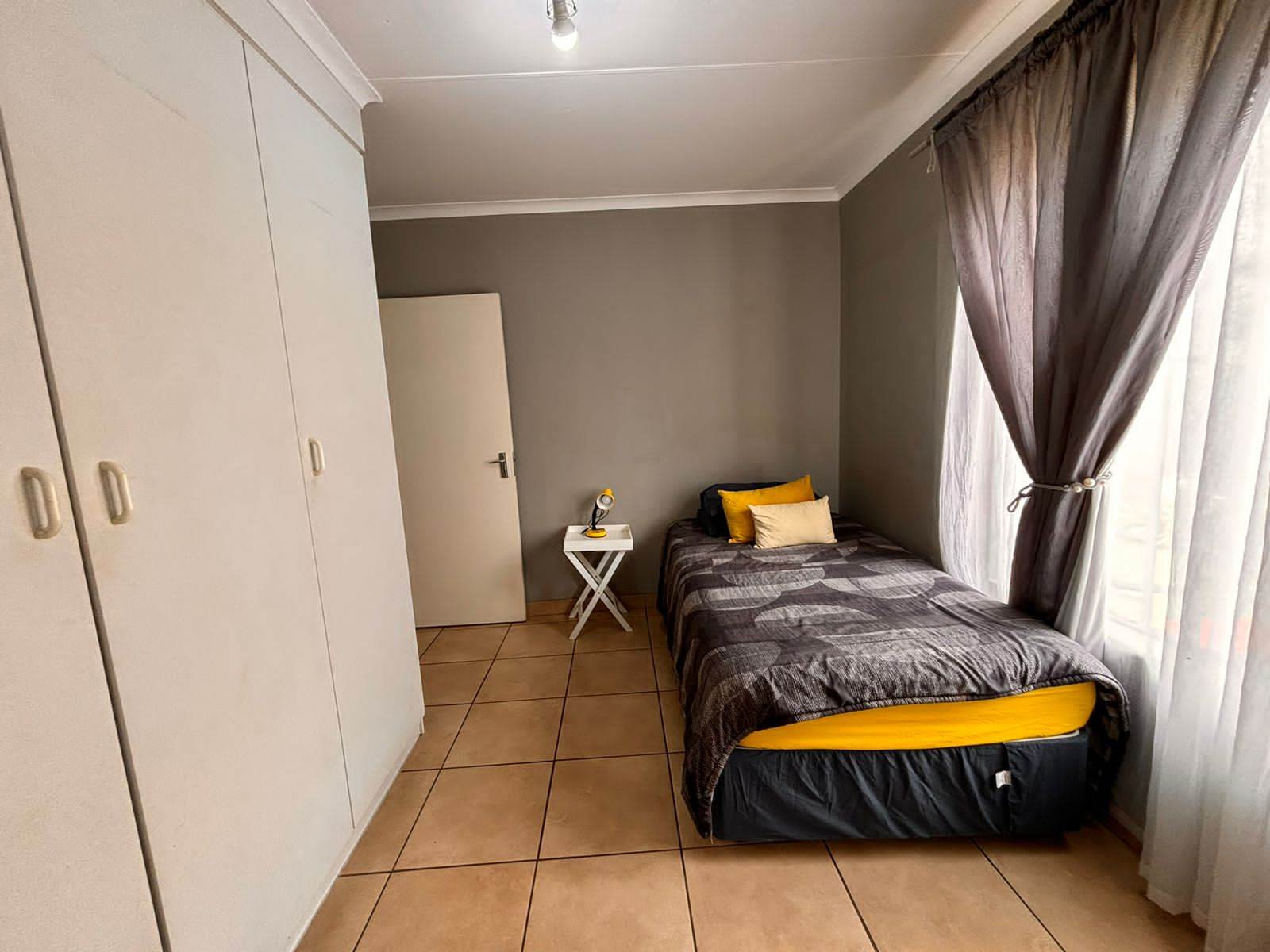 3 Bed Townhouse in Bergbron photo number 16