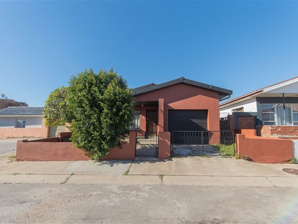 2 Bedroom House