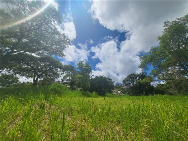 1698 m² Land available in The Rest Nature Estate