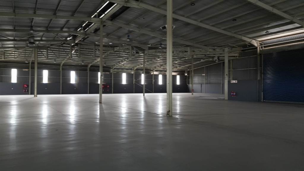 10800  m² Industrial space in Roodepoort Central photo number 19