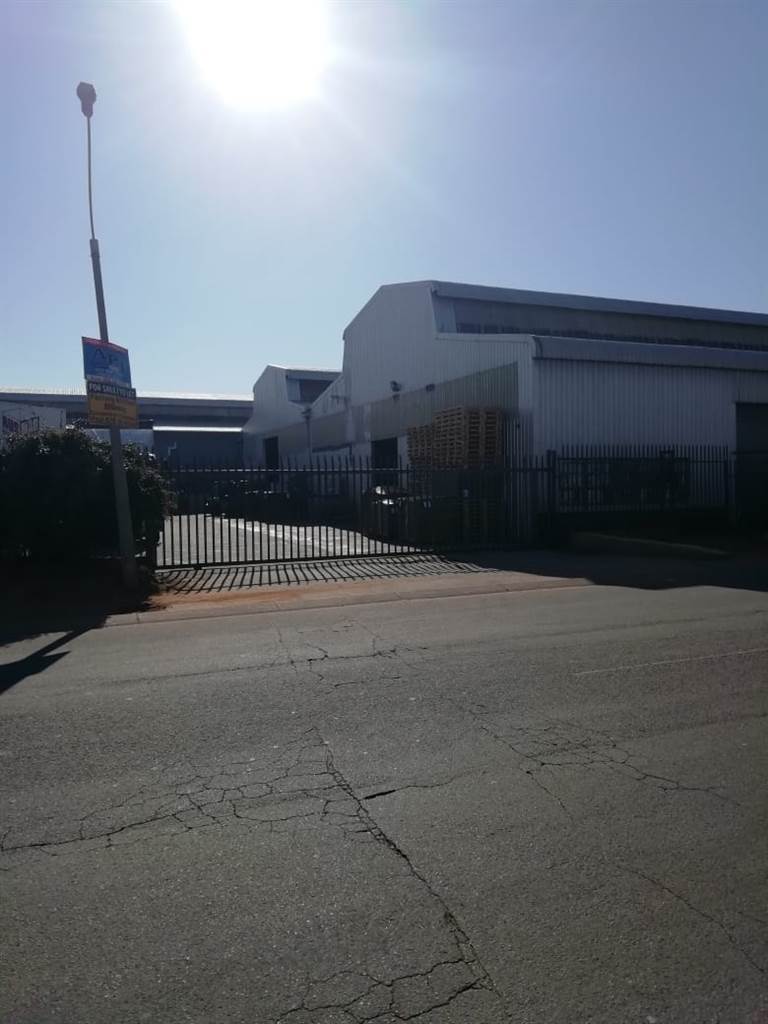 10800  m² Industrial space in Roodepoort Central photo number 13