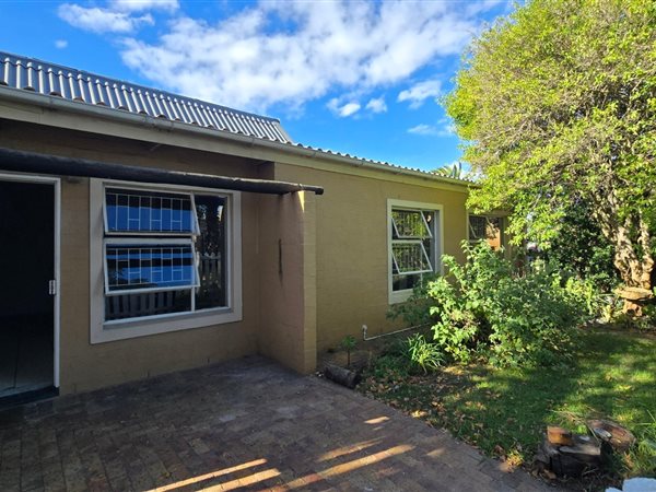 2 Bedroom Townhouse 2 Bedroom Townhouse
