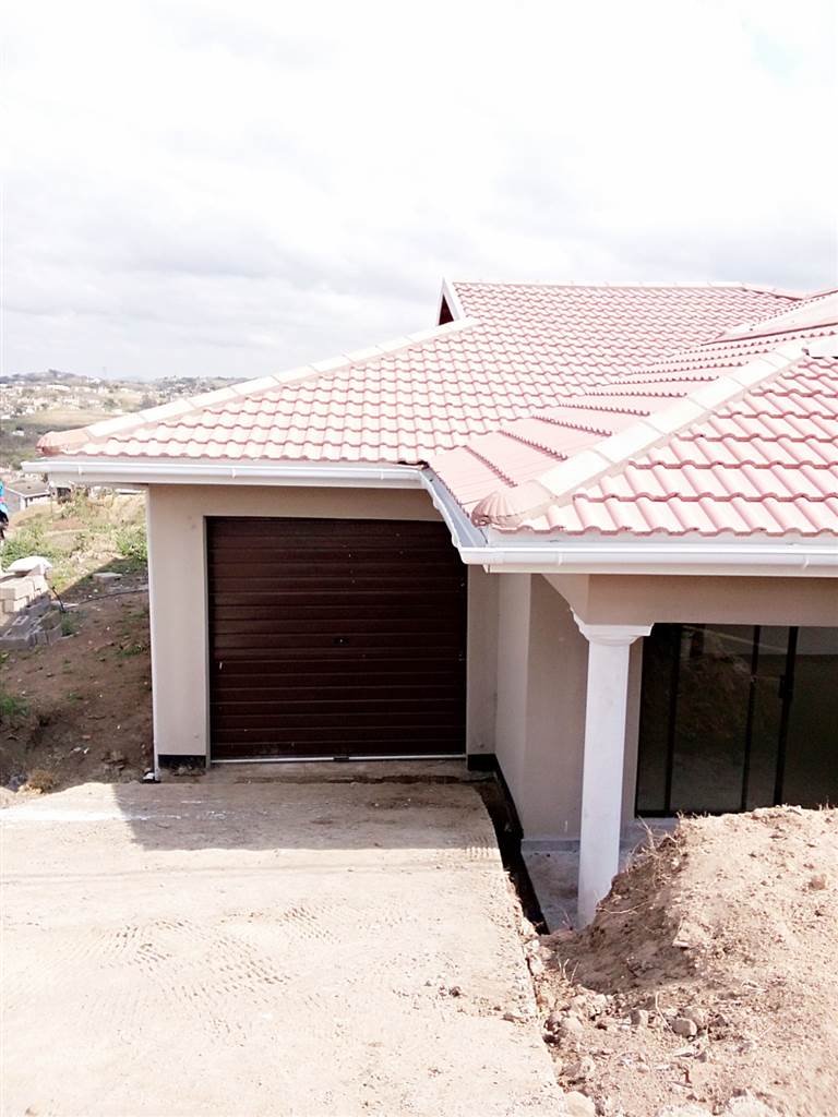 3 Bed House for sale in Lovu T4299692 Private Property