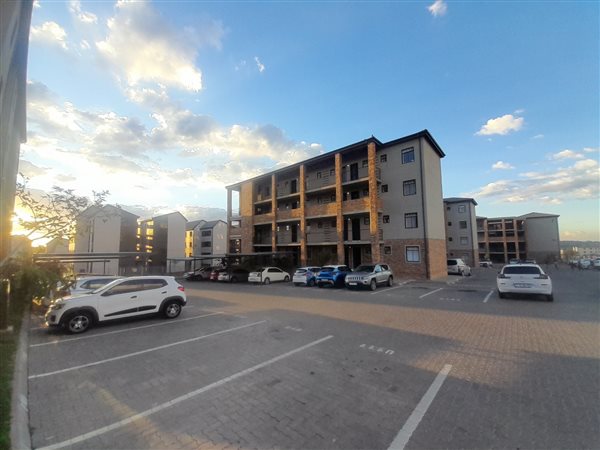 2 Bed Apartment in South Hills