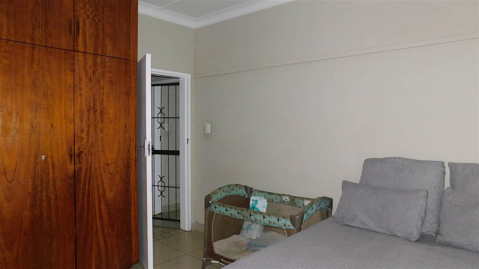 3 Bed House in Pretoria Gardens photo number 8