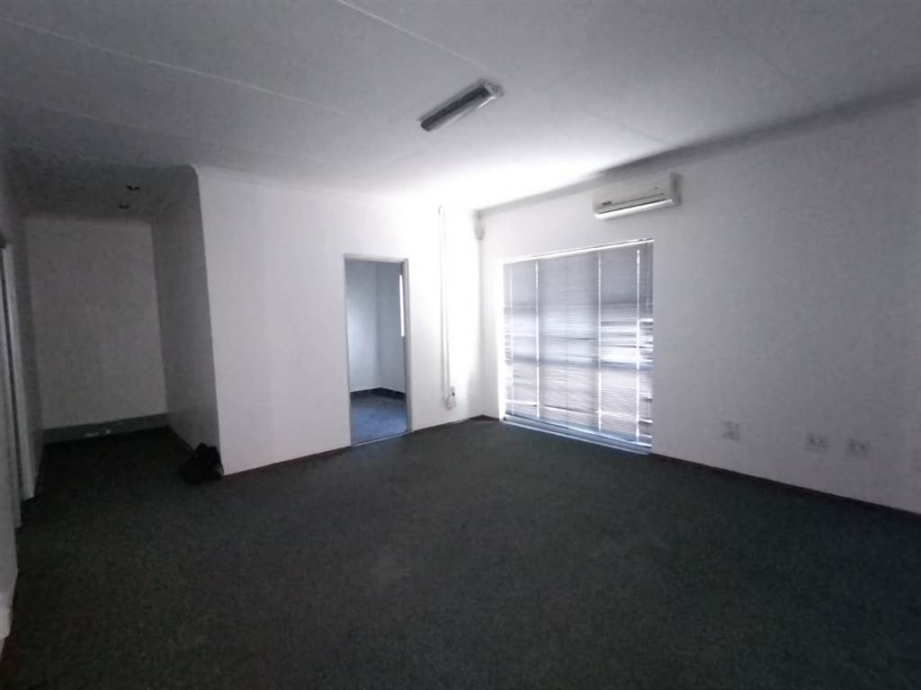903  m² Commercial space in Bo Dorp photo number 5