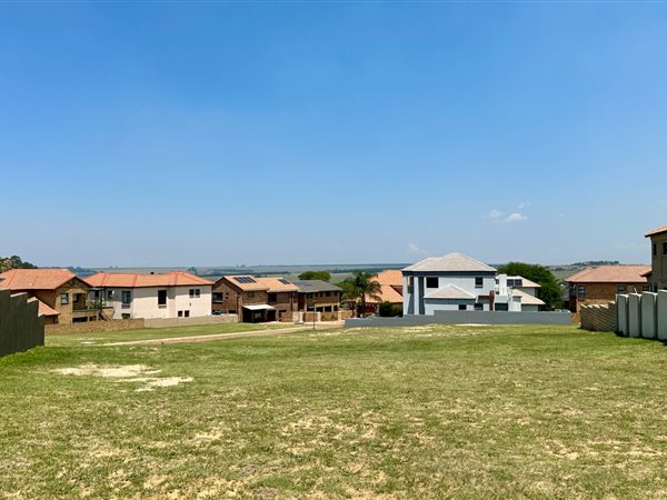 681 m² Land