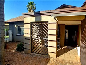 3 Bed House in Minnebron