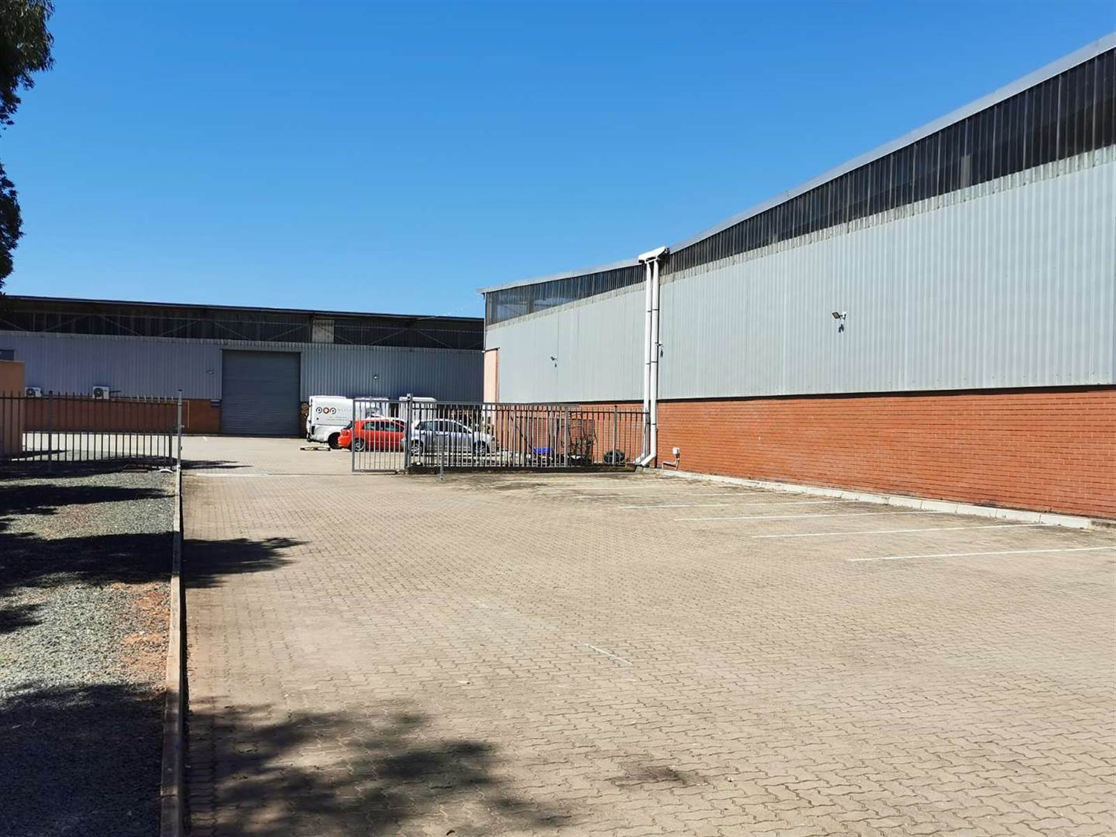 536  m² Industrial space in Mt Edgecombe photo number 11