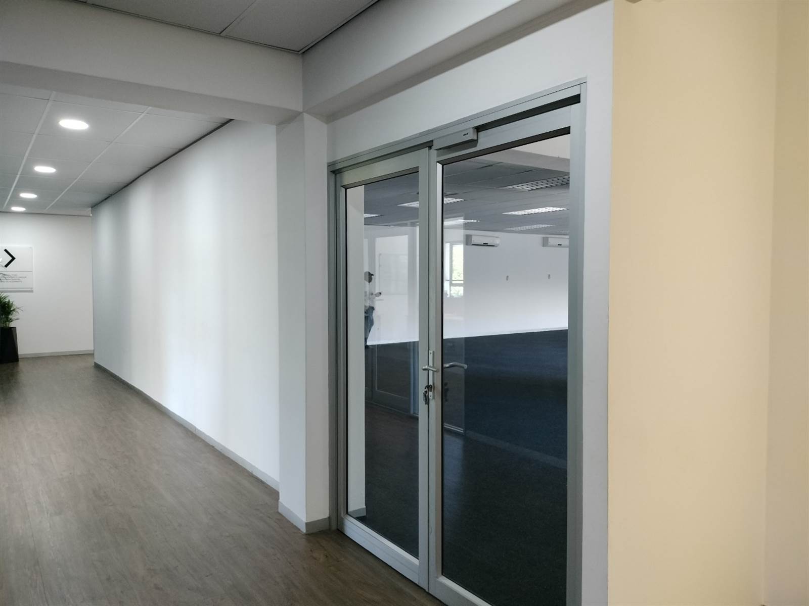 193  m² Commercial space in Bryanston photo number 8