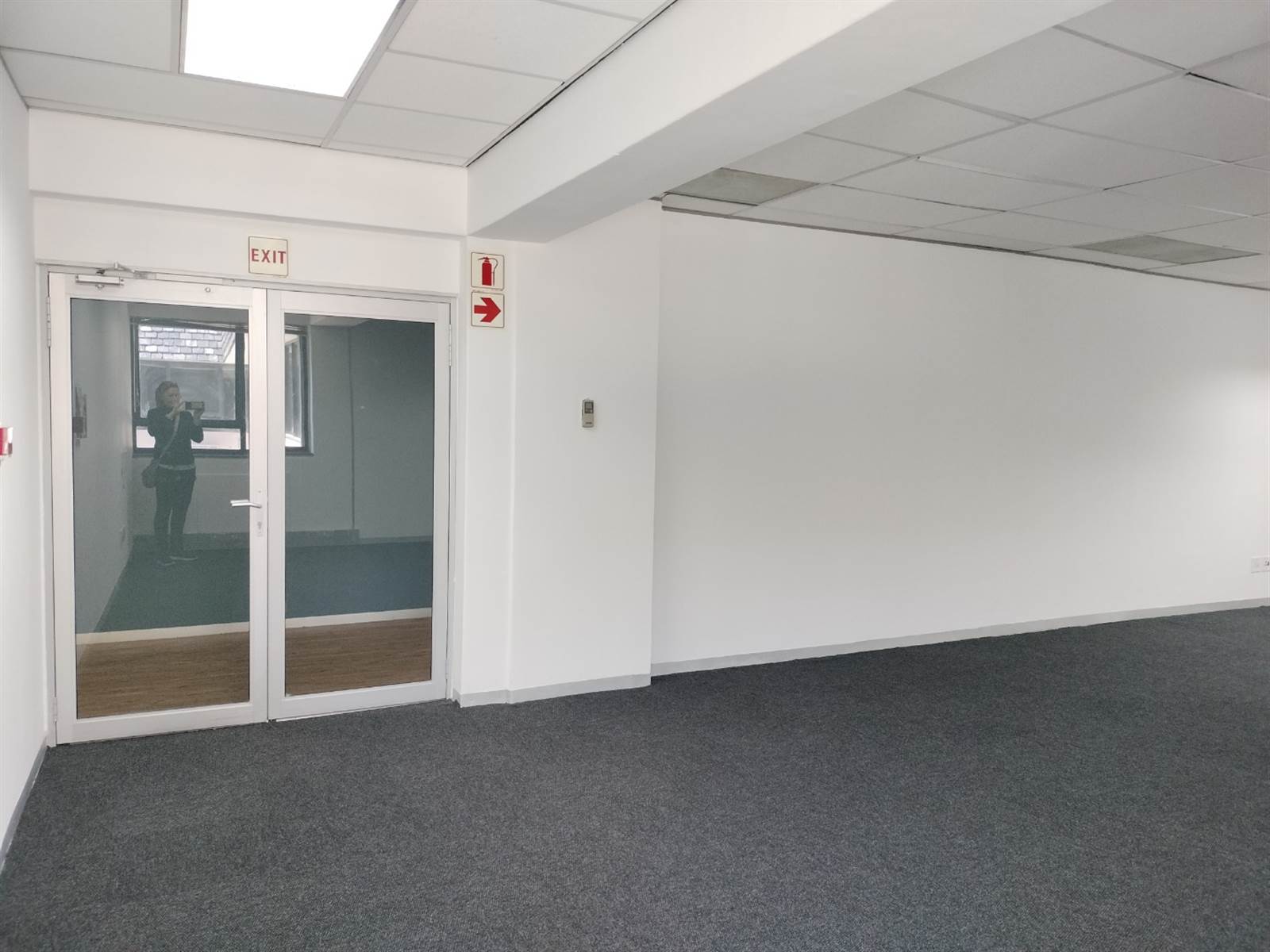 193  m² Commercial space in Bryanston photo number 11