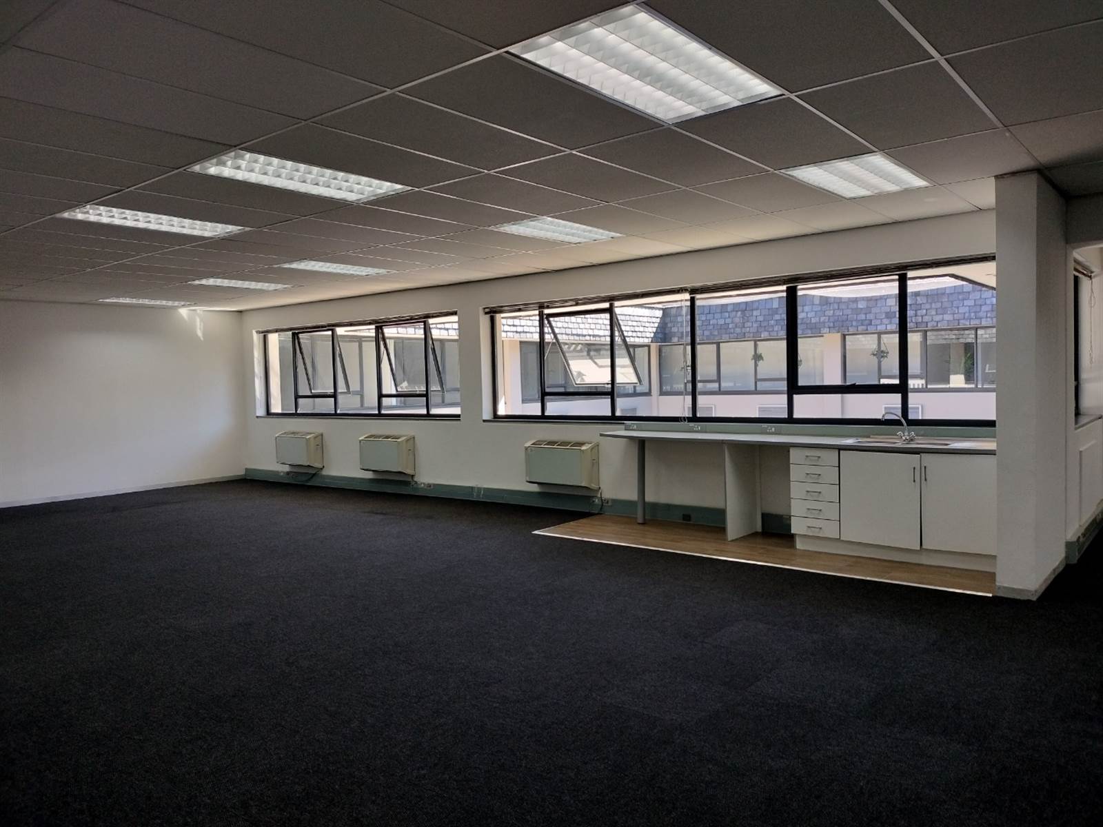 193  m² Commercial space in Bryanston photo number 10