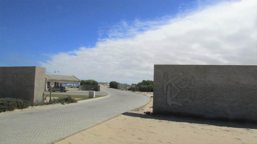 869 m² Land available in Port Nolloth photo number 14