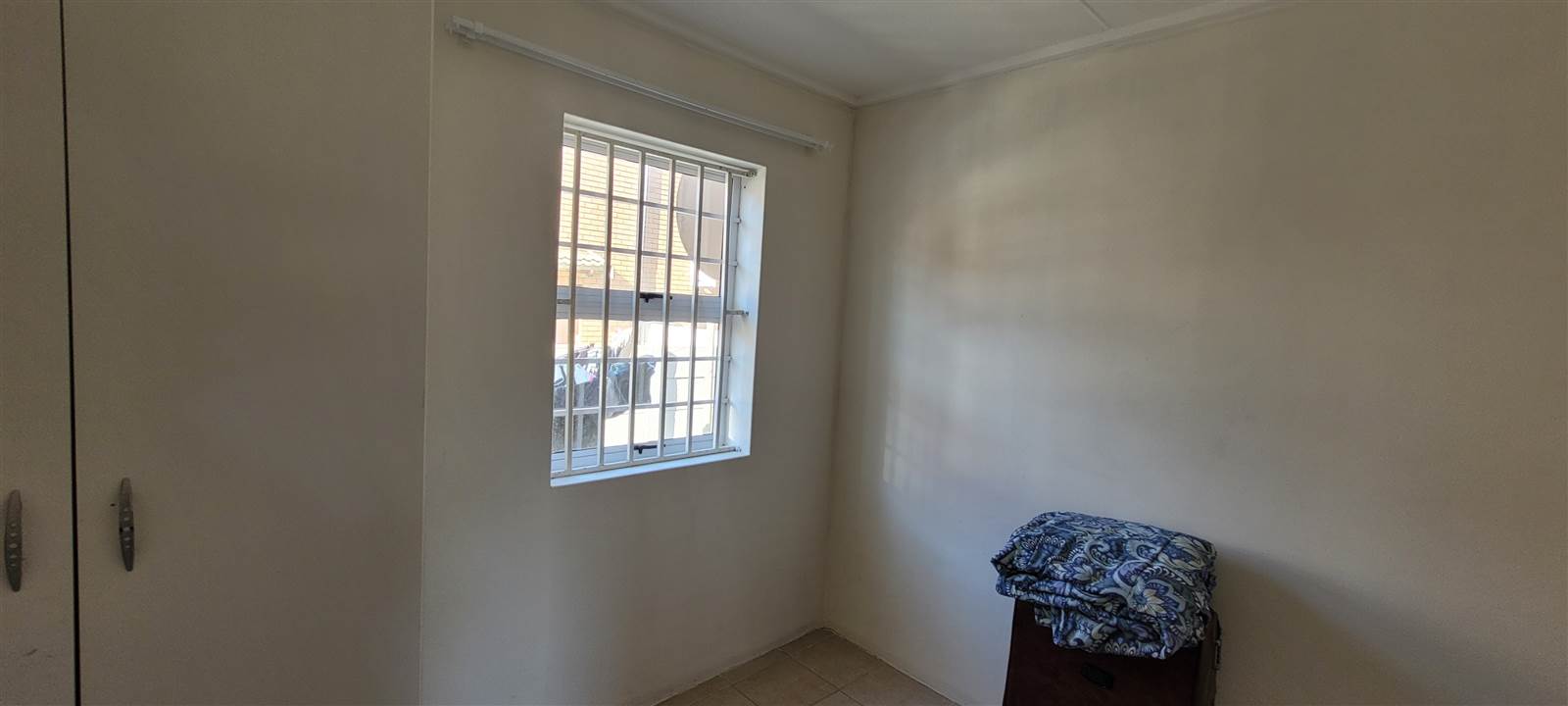 2 Bed House in Walmer Link photo number 10