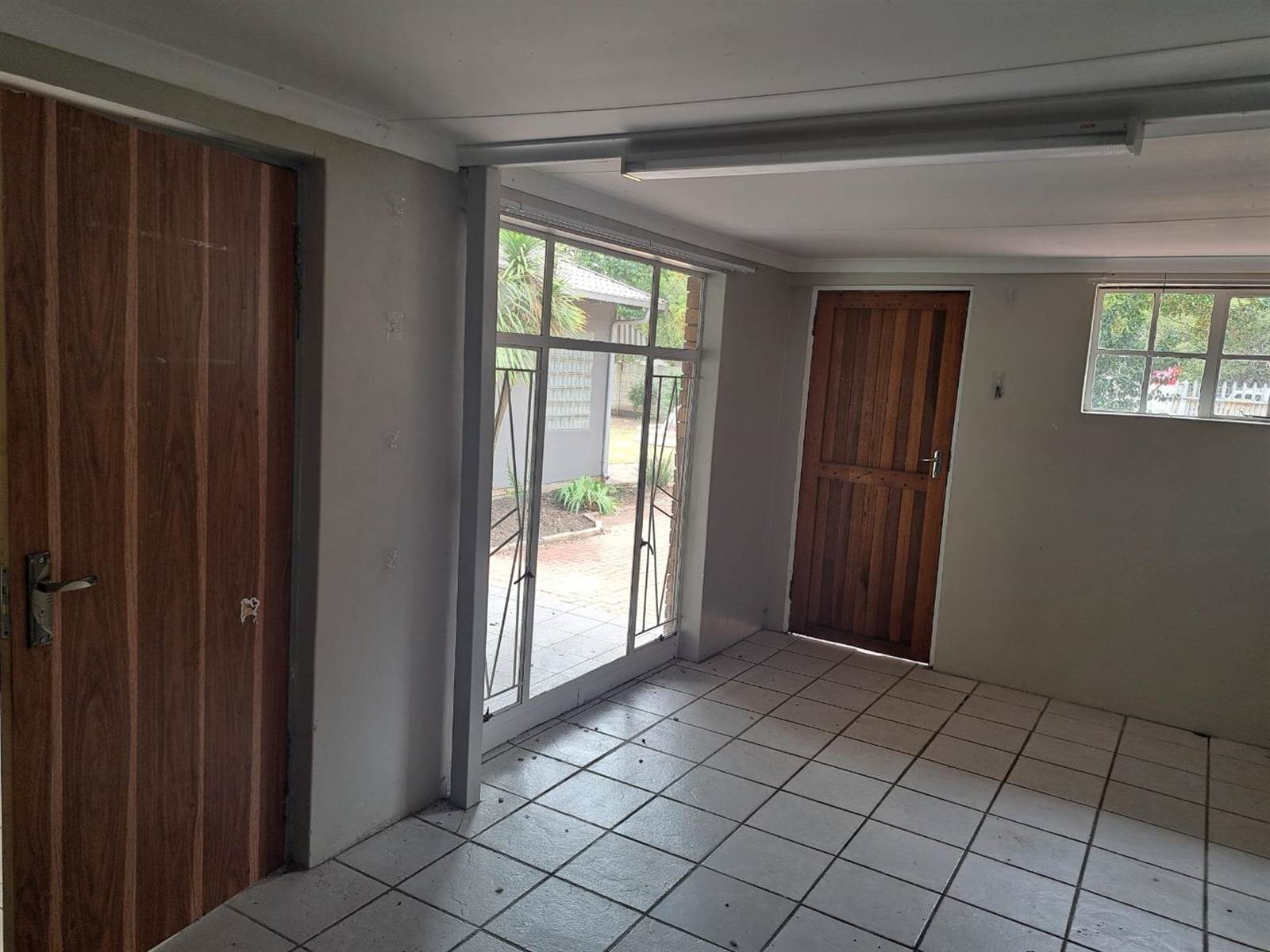 4 Bed House in Secunda Central photo number 25