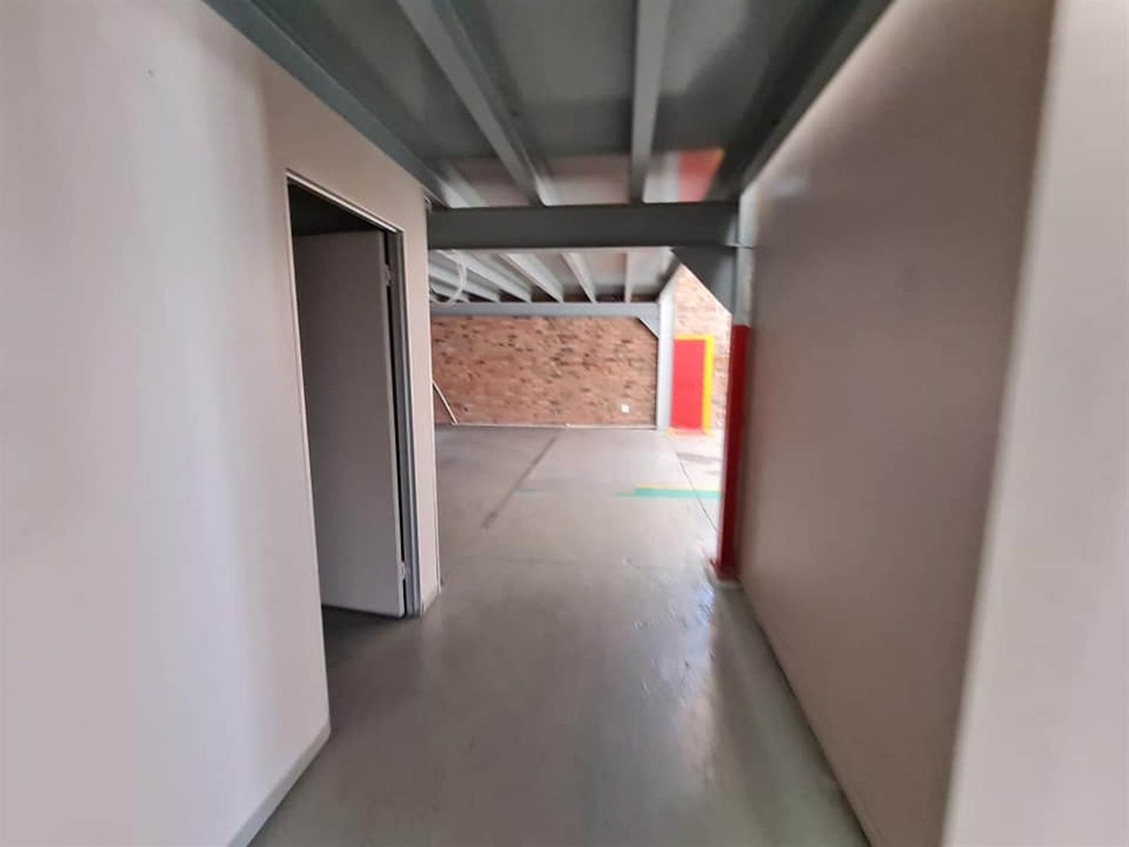 430  m² Industrial space in Secunda photo number 15