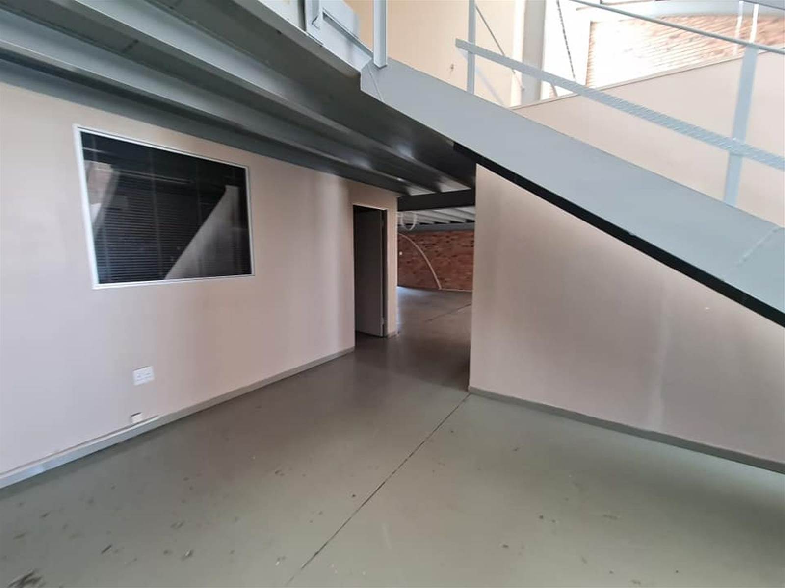 430  m² Industrial space in Secunda photo number 18