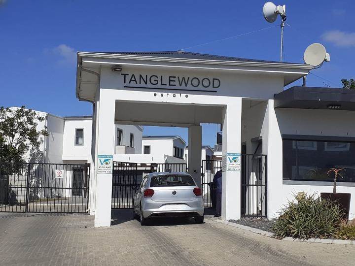 3 Bed Townhouse in Langeberg Heights photo number 26