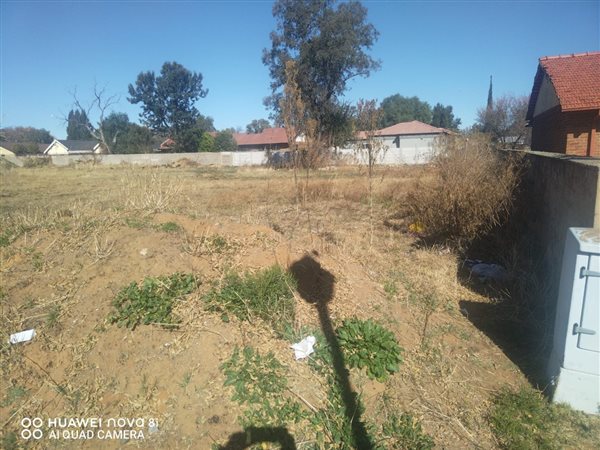 1022 m² Land available in Odendaalsrus