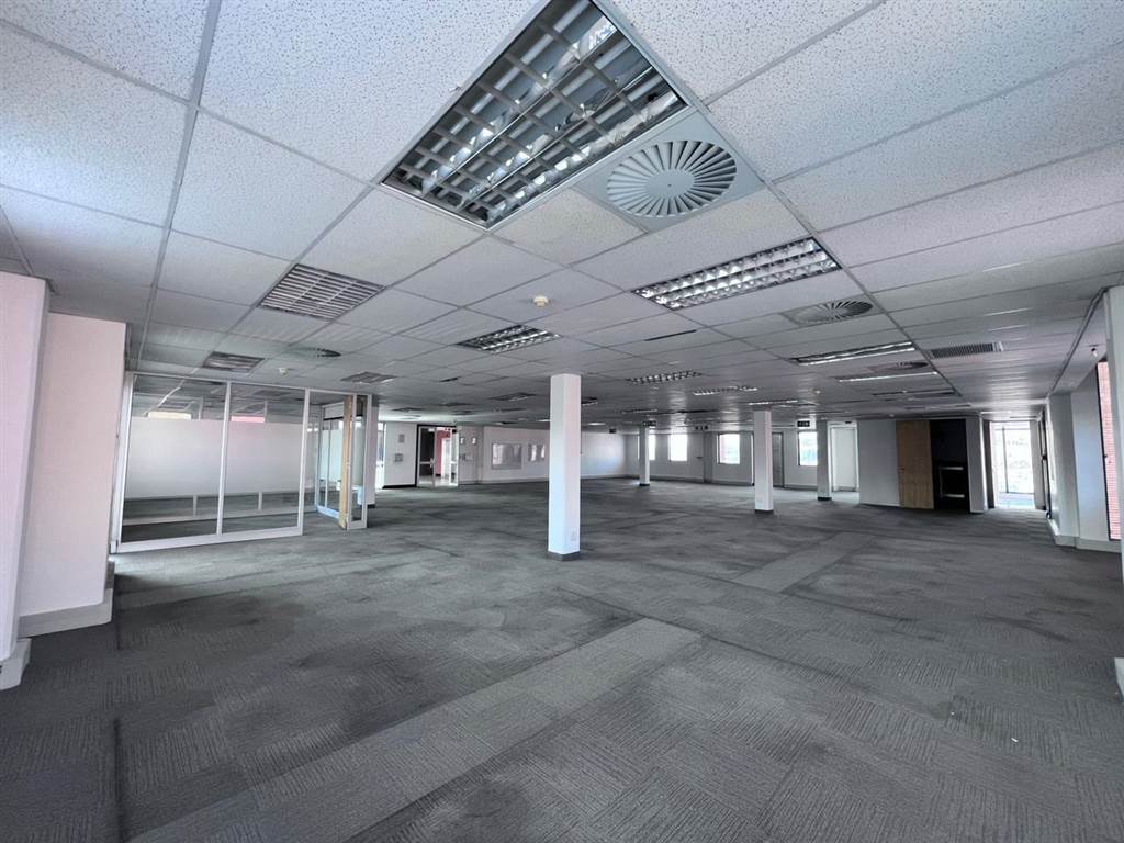 5309  m² Commercial space in Constantia Kloof photo number 15
