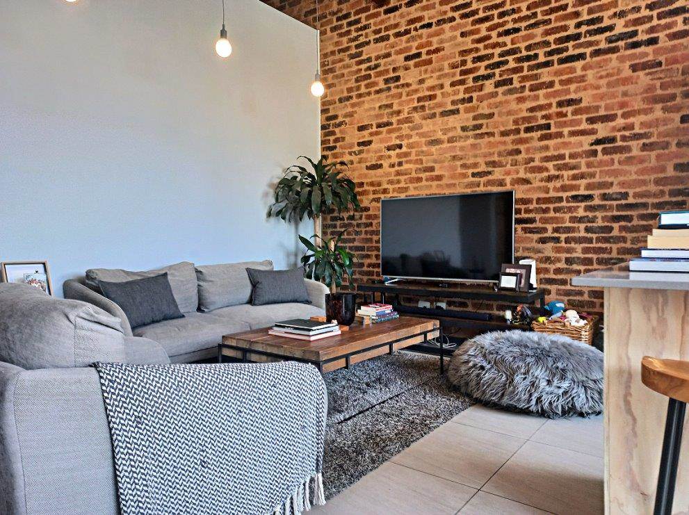 2 Bed Apartment in Braamfontein photo number 11