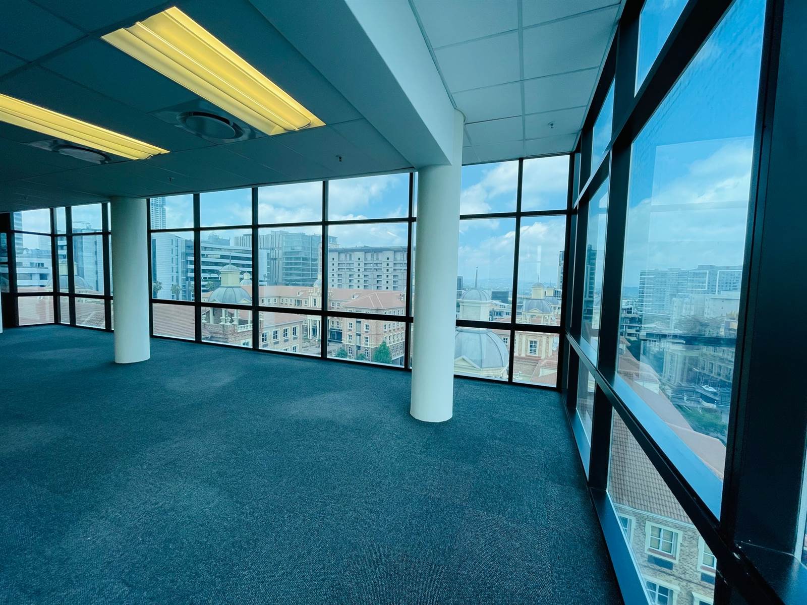 511  m² Commercial space in Morningside photo number 3